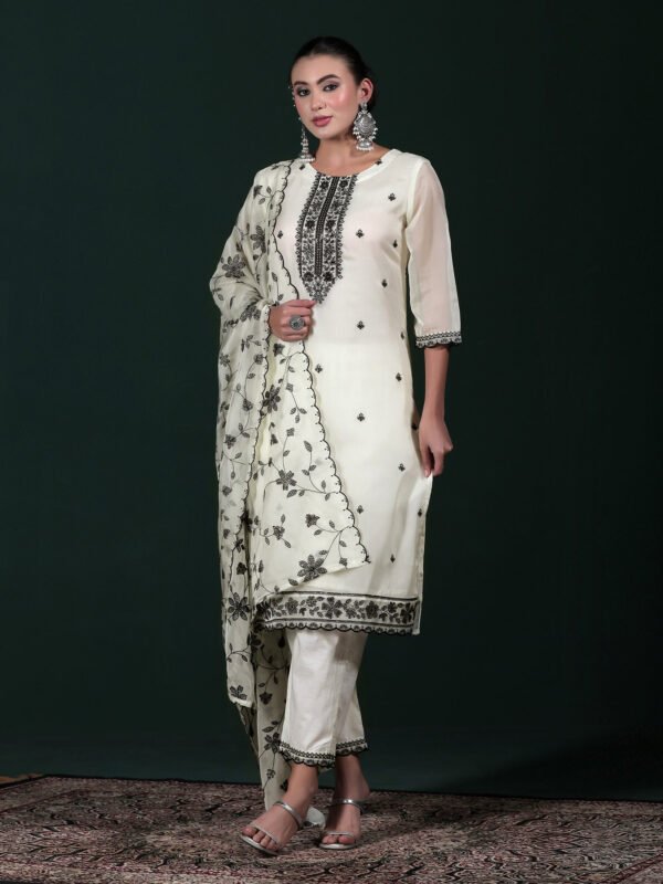 Pristine Ivory & Black Floral Embroidered Kurta Set with Scalloped Dupatta