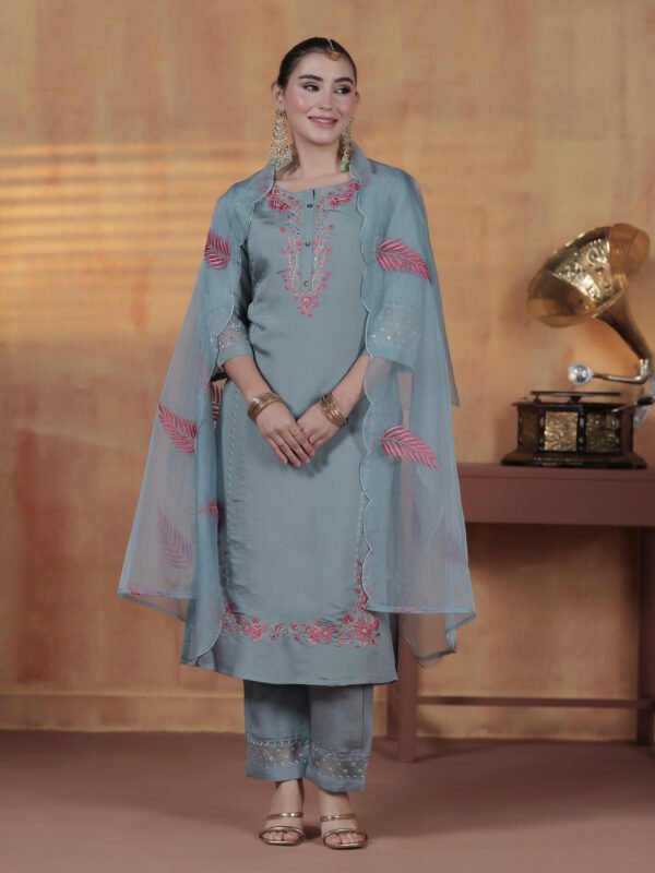 19c0c071-1f62-47fa-b264-ca6e7faab283 Midnight Blue Floral Printed Silk Kurta & Pant Set