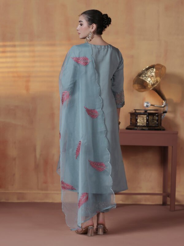 27cf7d3c-1b05-40ca-8063-ca9b73b1ac67 Midnight Blue Floral Printed Silk Kurta & Pant Set
