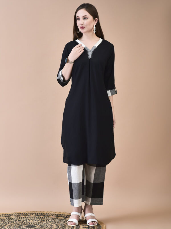 Classic Black Solid Kurti & Checkered Pant Co-ord Set